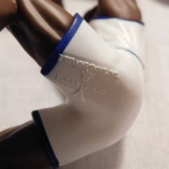 Shaquille O’Neal Hallmark Keepsake Ornament - Picture 3 of 7